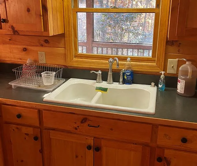 233 Wildwind Ln — Photo 4