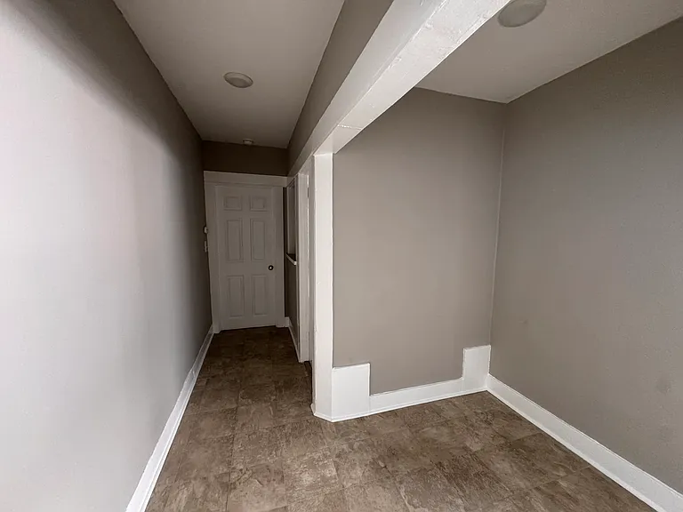 2517 1/2 Cincinnati St #2517-1/2 — Photo 7
