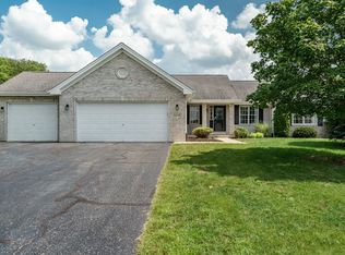 1115 Old Hunter Run, Byron, IL 61010