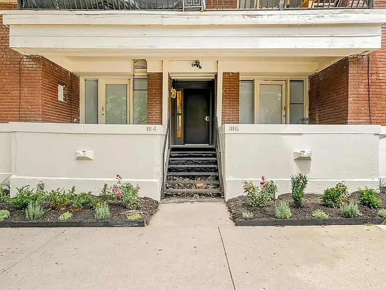 1114 E Armour Blvd #1SW — Photo 12