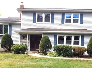 58 Stony Brook Rd, Westford, MA 01886