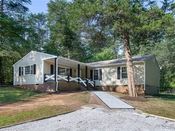 2560 Chapel Hill Rd, Goochland, VA 23063
