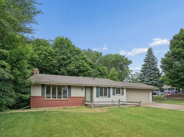 903 Circle Dr, Buffalo, MN 55313