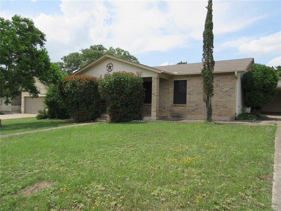 1st image of 20312 Dawn Dr