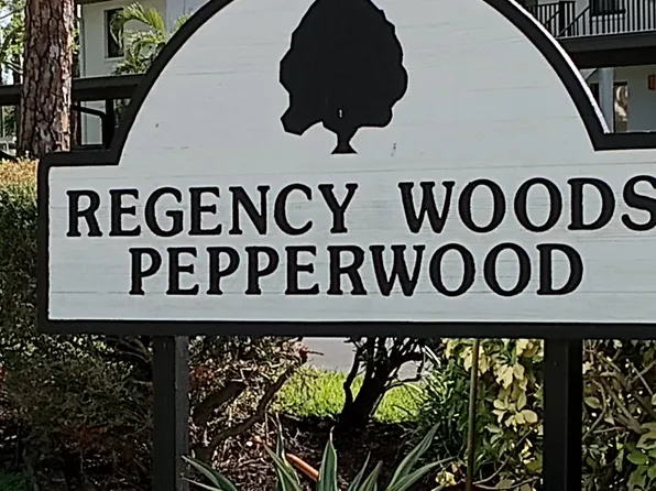 4977 Pepper Cir APT 205, Naples, FL 34113