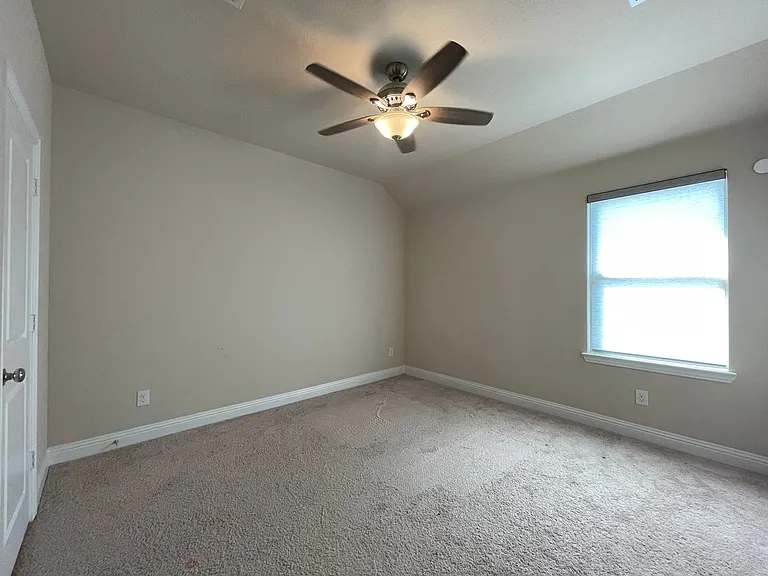 1038 Mj Brown St — Photo 11