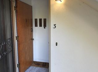 648 Walnut St #3, San Carlos, CA 94070