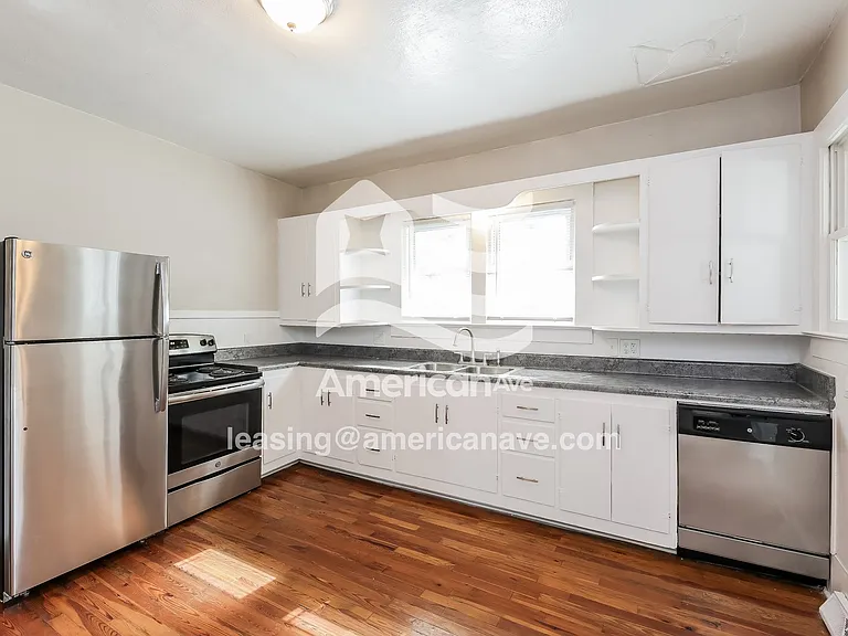 14887_007_wm_-_kitchen_13267166.jpg