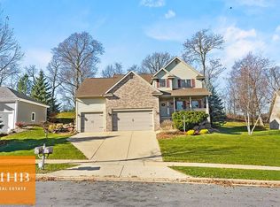 714 Greystone Ln, Middleton, WI 53562