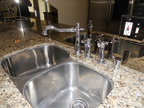 4th image of 7730 Meadow Park Dr APT 221