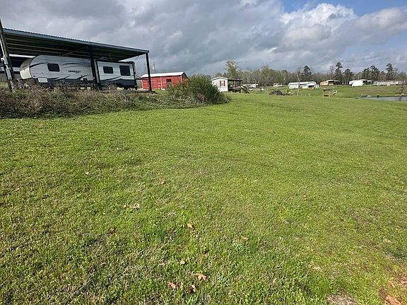 4th image of 135 Saints Ln #50