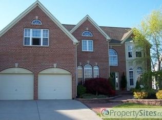 112 Delaware Xing, Woolwich Township, NJ 08085