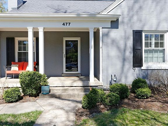 Imagine a warm summer Chevy Chase evening and you're relaxing on this great front porch!