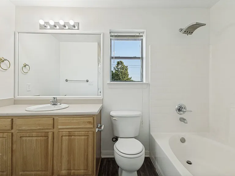 234 Wyndham Meadows Way — Photo 9