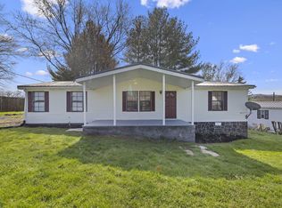 106 Johnson Ln, Johnson City, TN 37601