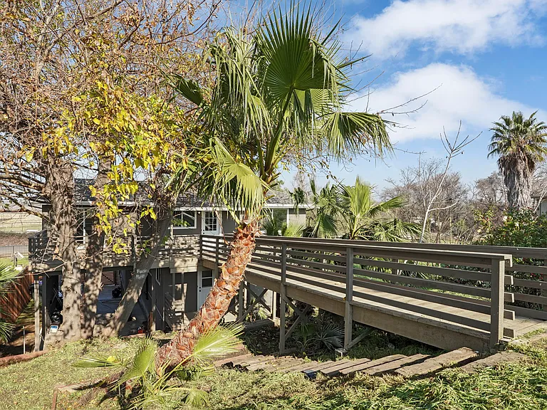 1750 Taylor Rd — Photo 18