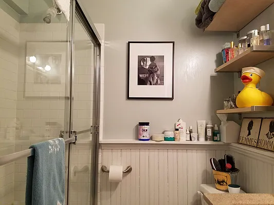 Rented by Brownstone Property Group | media 4