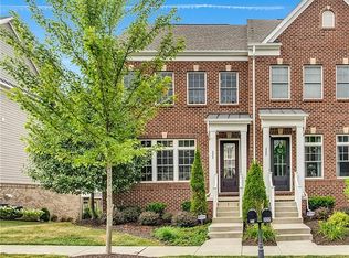 224 Venango Trl, Mars, PA 16046