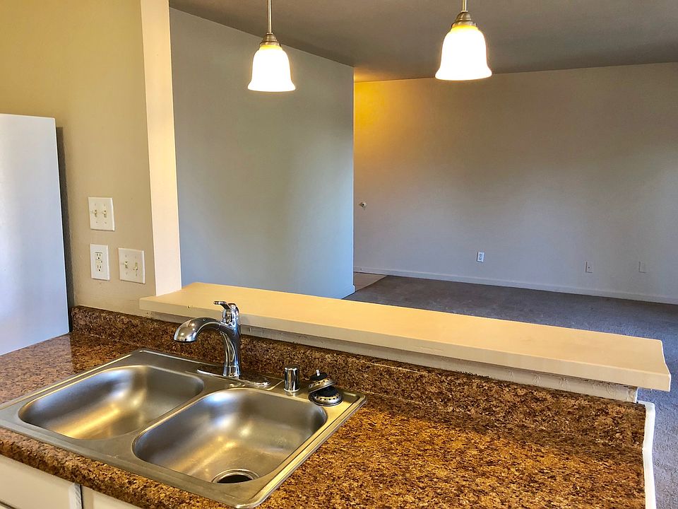 1st image of 3721 S 152nd St #5