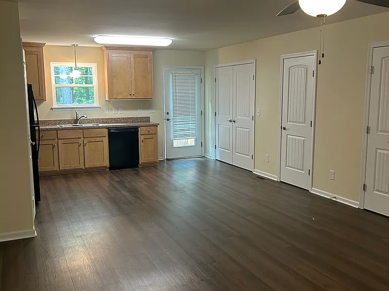 3022 Corinth Church Rd #B — Photo 8