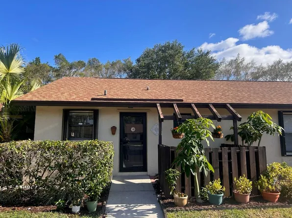 30 Via De Casas Norte H, Boynton Beach, FL 33426