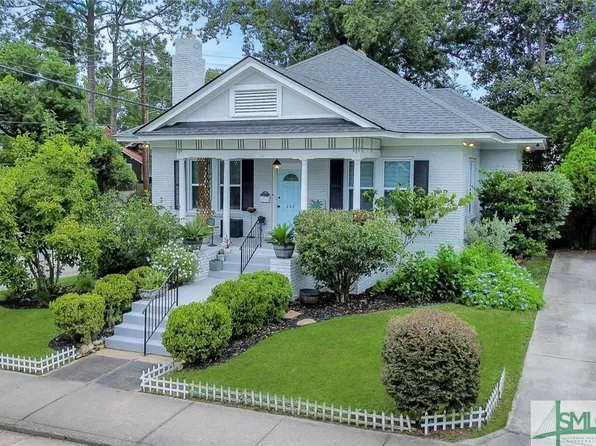 202 E 50th Street, Savannah, GA 31405