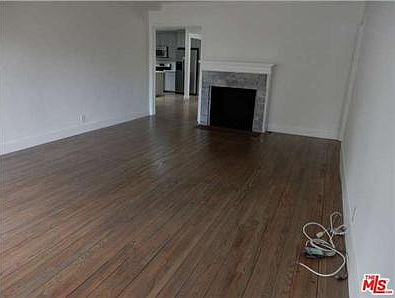 2nd image of 4531 Camellia Ave
