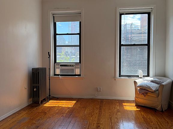 2nd image of 217 E 83rd St APT 5C