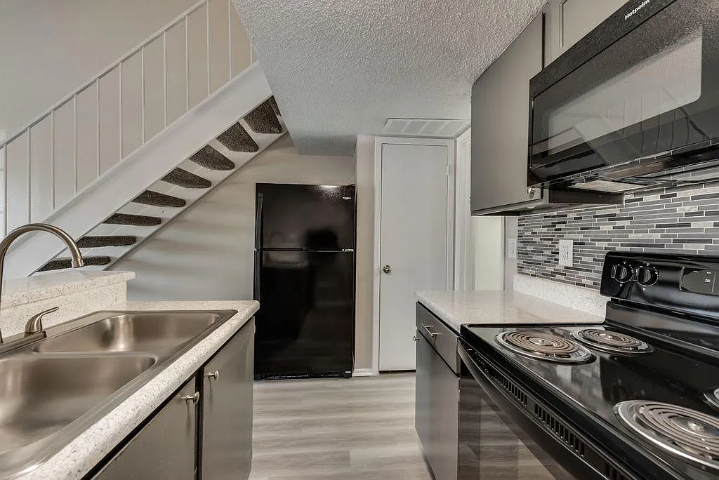 1 bed, 510 sqft, $1,095 — Photo 3