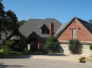 912 Oak Tree Dr, Ardmore, OK 73401