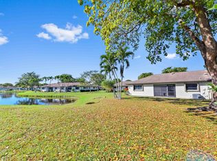 10135 Eaglewood Terrace #B, Boynton Beach, FL 33436