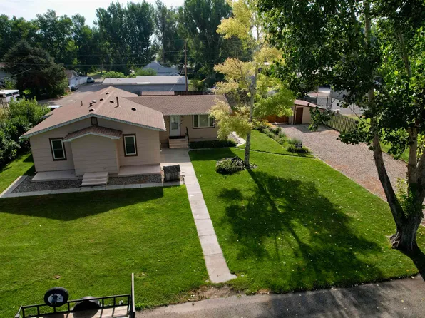 401 S 7th St, Basin, WY 82410