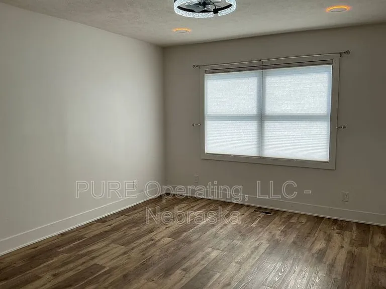 316 N 13th St — Photo 10