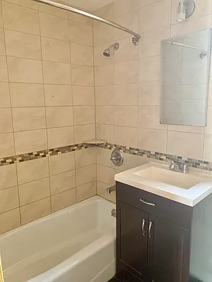 Rented by Compass | media 19