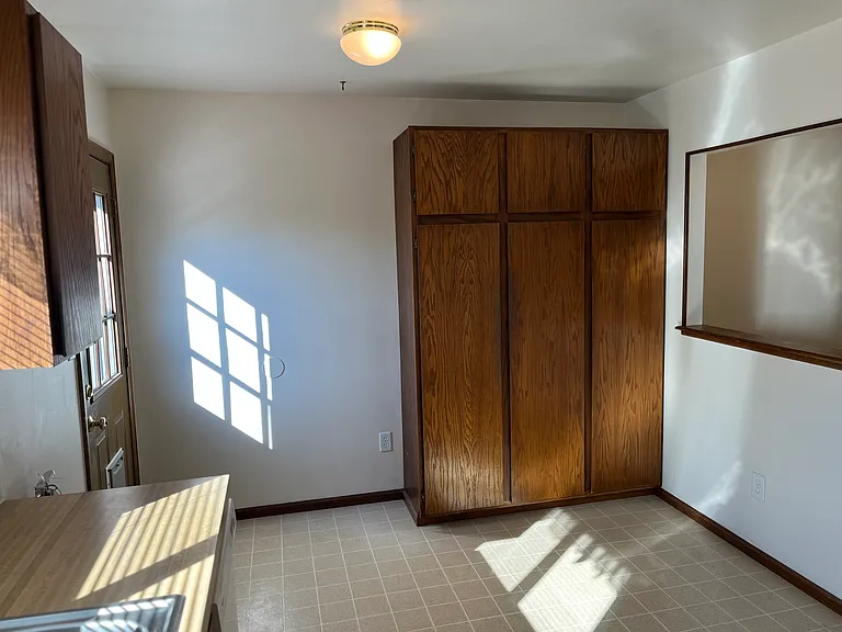 Kitchen Pantry