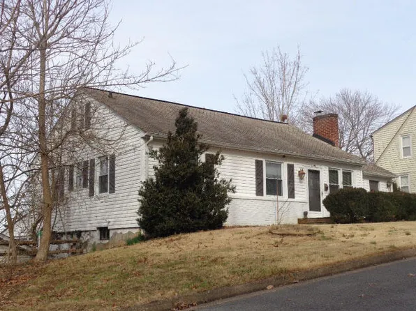 2355 Cedar Ave, Buena Vista, VA 24416