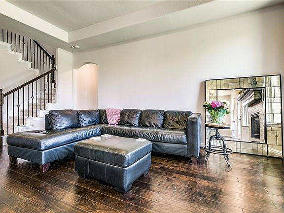 4th image of 2026 Rosebury Ln