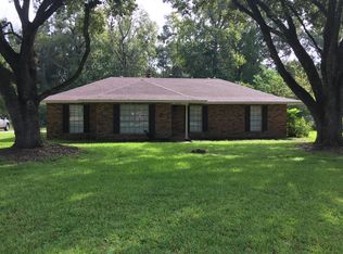 4174 Little Farms Dr, Zachary, LA 70791