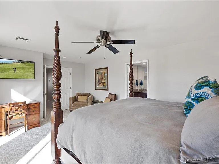 1745 N La Rosa Dr — Photo 22