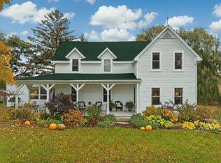 11402 Lakeview Rd, Ellison Bay, WI 54210