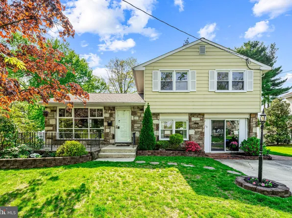 112 Surrey Rd, Voorhees, NJ 08043