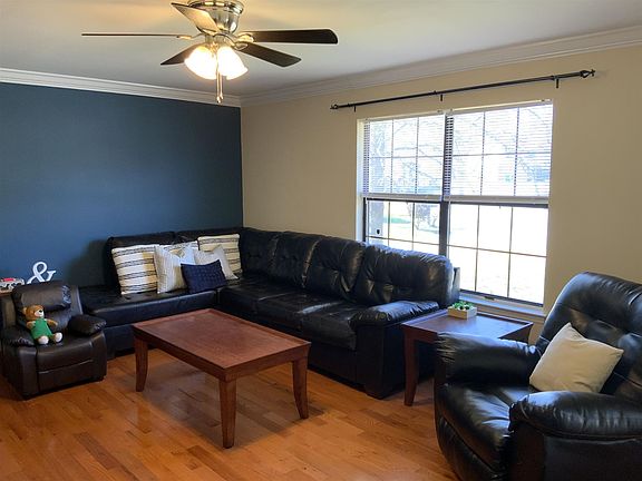 4th image of 8224 Blue Spruce Dr