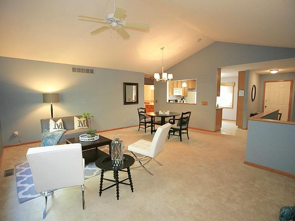5th image of 11895 River Hills Dr