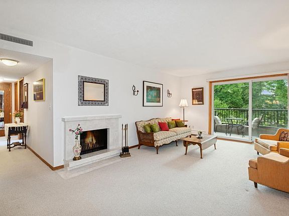 4th image of 2240 Midland Grove Rd APT 201