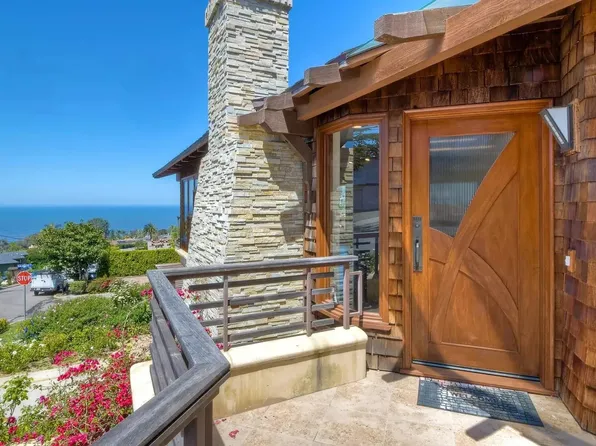 610 Amphitheatre Dr, Del Mar, CA 92014