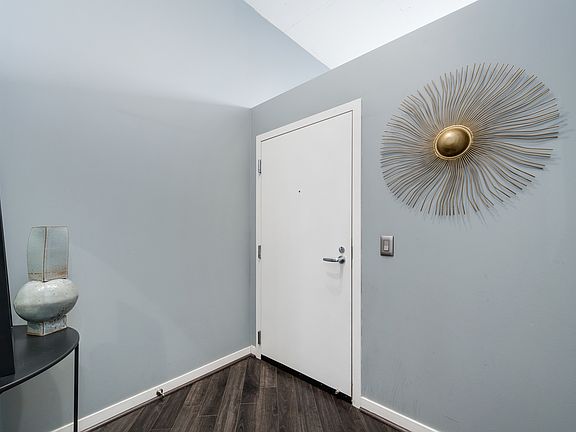 4th image of 333 N Canal St APT 2802