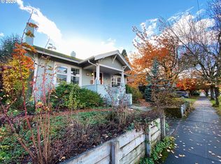 1934 SE Reedway St, Portland, OR 97202