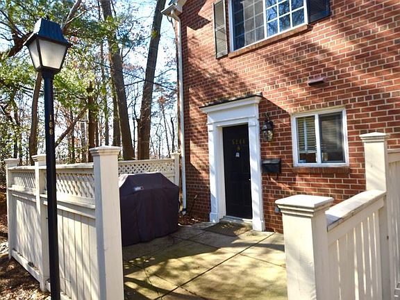 2nd image of 5244 Maris Ave