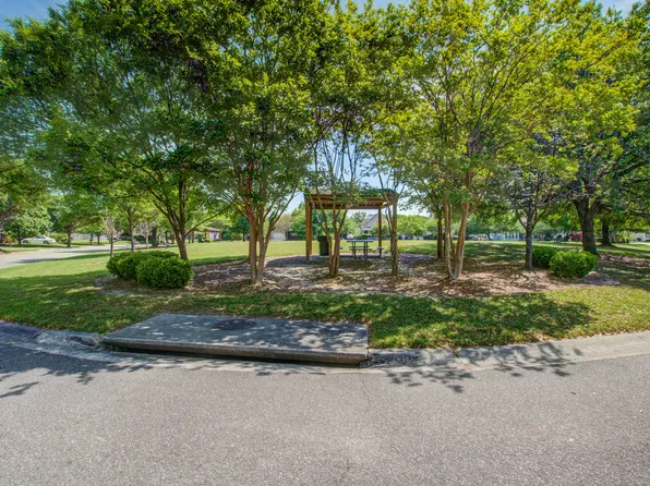 129 Full Moon Ct, Ladson, SC 29456