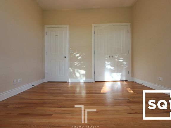 5th image of 1210 W Waveland Ave #12163